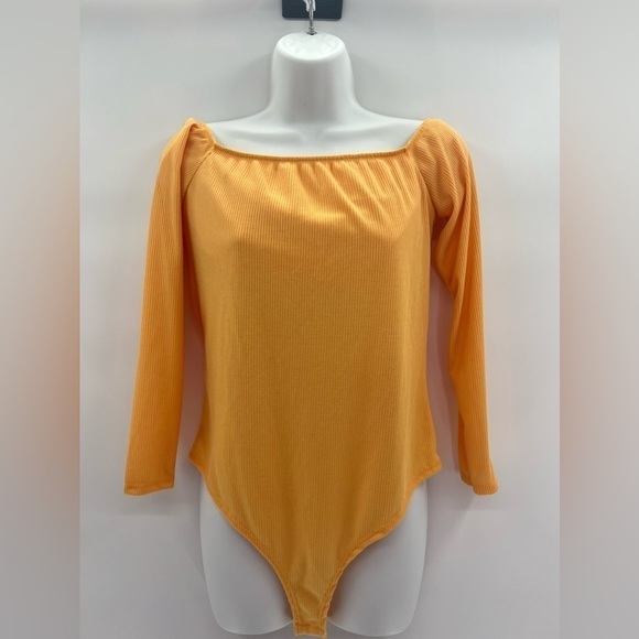 BOOHOO OFF THE SHOULDER RIB KNIT BODYSUIT SZ 12 NWT - Picture 5 of 12